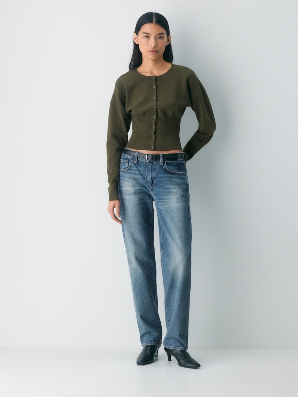 Aritzia Wilfred Golightly cardigan sweater